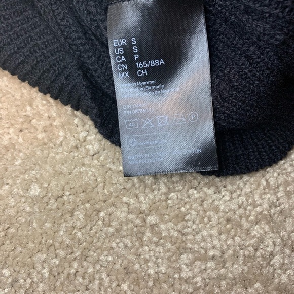 Divided H&M, size S. - Picture 8 of 10